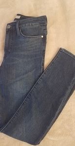 Women's Skinny Jeans!
